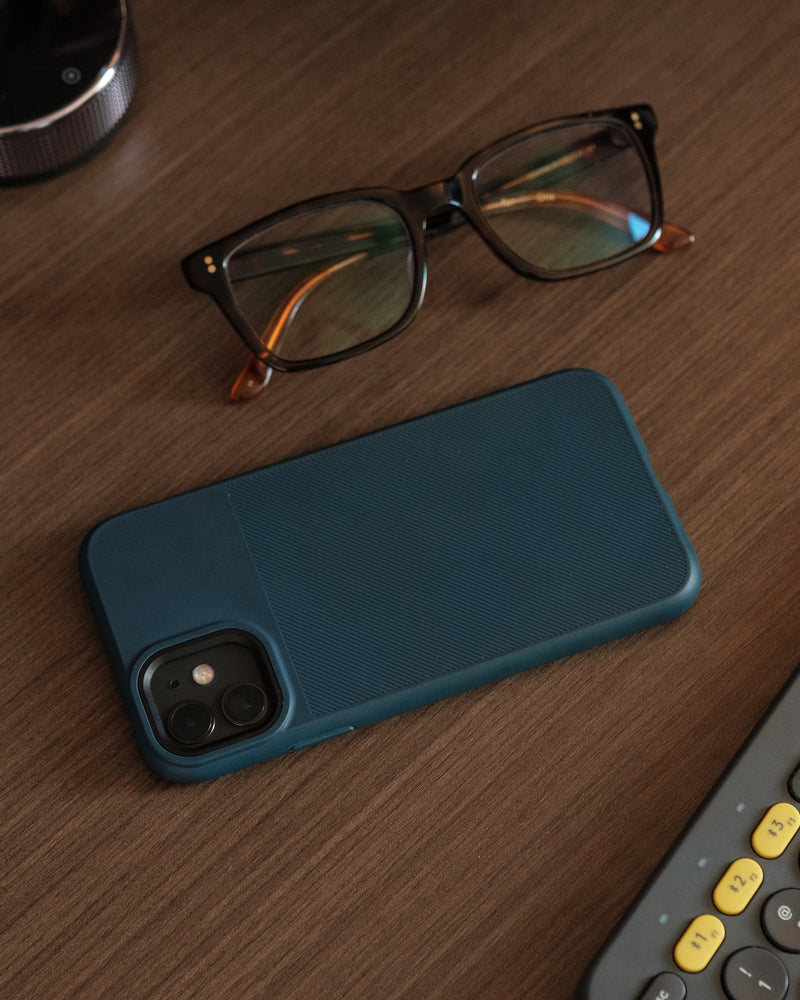 How to Tell If a Refurbished iPhone Is Legit